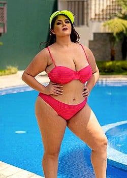 Andrea Lemus image 2 of 4