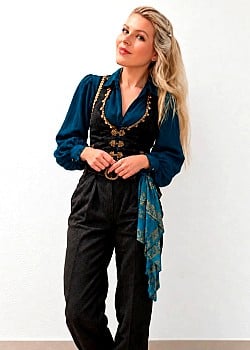 Andrea Nebl image 1 of 1