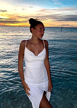 Andrea Stanojevic image 4 of 4