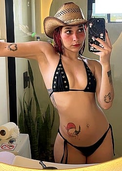 Andrea Uchiha image 2 of 2