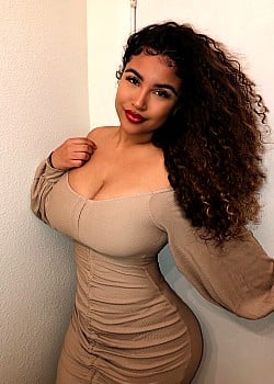 Anea (Instagram) image 1 of 4