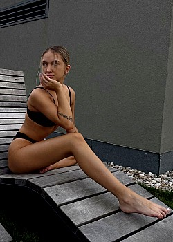 Aneta Pokorna image 4 of 4