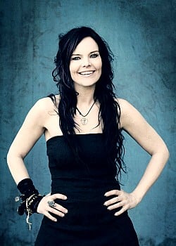 Anette Olzon image 4 of 4