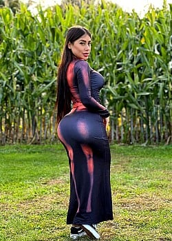 Angela Grajales image 1 of 4