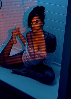 Angelina Encc image 3 of 3