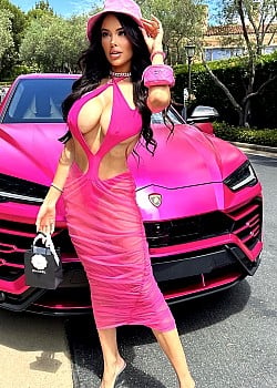 Angie Christina (Instagram) image 3 of 4