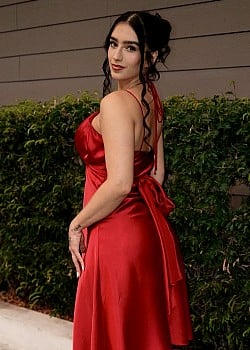 Angie Vargas image 3 of 3