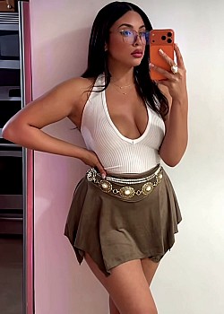 Angy Almanzar image 3 of 3