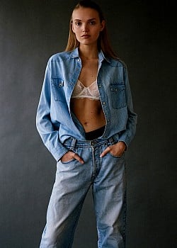 Ania Yudina image 4 of 4