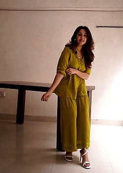 Anikha Surendran image 3 of 4