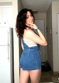 Anisa Jomha image 4 of 4