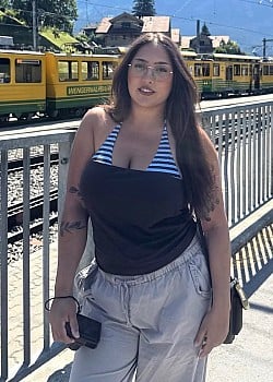 Anisha Holliday
