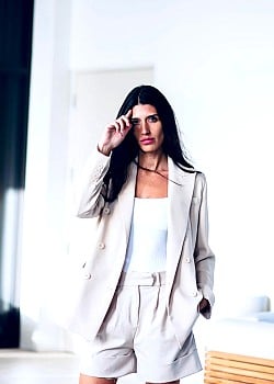 Anita Covic image 3 of 4