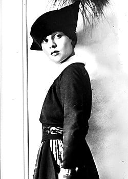 Anita Loos image 1 of 1