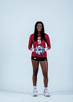Aniya Madkin image 2 of 3