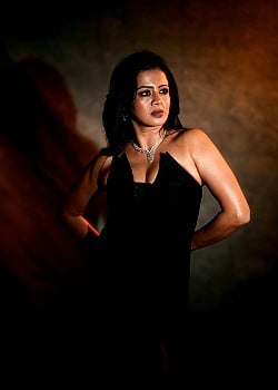 Anjana Rangan image 3 of 4