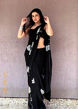 Ankitta Sharma image 3 of 4