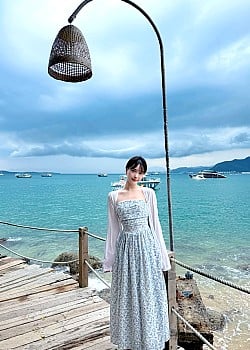 Anna Chen image 4 of 4