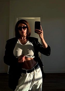 Anna Dubowick image 2 of 2