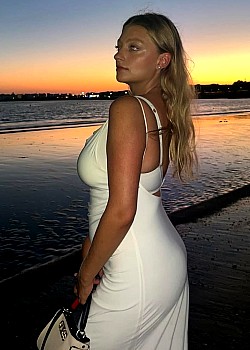 Anna Gorbachenko image 2 of 2