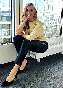 Anna Grobel