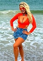Anna Henry (Instagram) profile photo