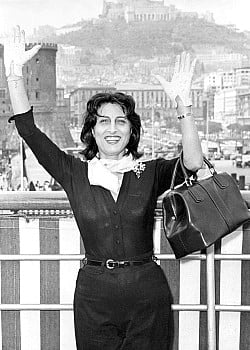 Anna Magnani image 3 of 3
