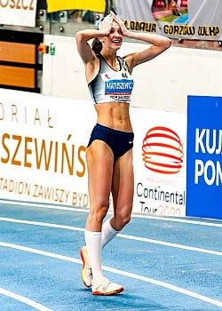 Anna Matuszewicz image 3 of 3