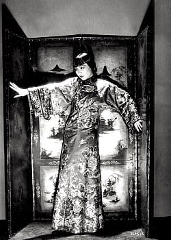 Anna May Wong image 4 of 4