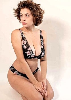 Anna Pittureri image 4 of 4