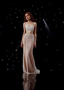 Anna Sitkina image 2 of 3