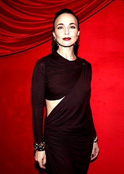 Anna Snatkina image 2 of 2