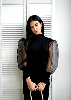 Anna-Marie Marakova image 2 of 3