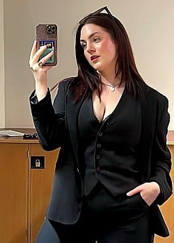 Annabel Bigland image 2 of 3
