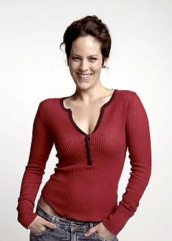 Annabeth Gish image 4 of 4