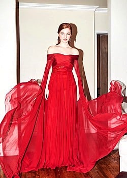 Annalise Basso image 2 of 4