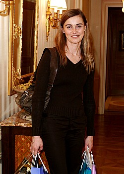 Anne Consigny image 2 of 2