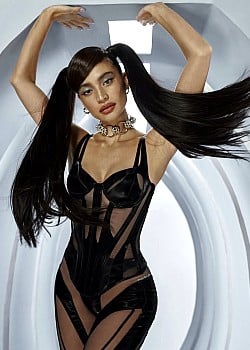 Anne Curtis