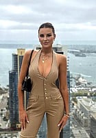 Anneliese Droetti profile photo