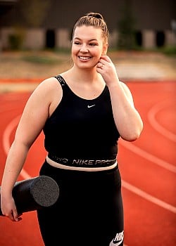 Annelisa Waltz image 3 of 4