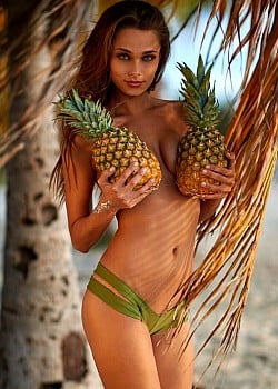 Annie Gustafsson image 4 of 4