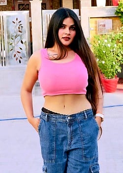 Anshu Choudhary Jaatni image 3 of 4