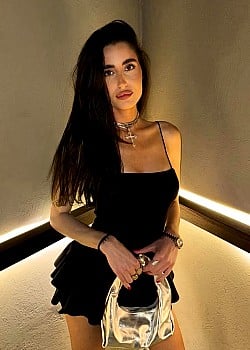 Antonella Fidentea image 1 of 3