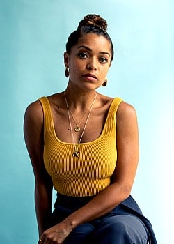 Antonia Thomas image 2 of 3