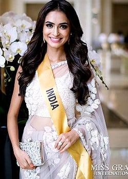 Anukriti Gusain image 1 of 1