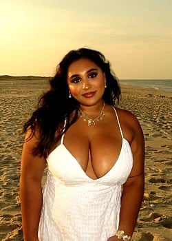 Anya Malaveetil image 2 of 3