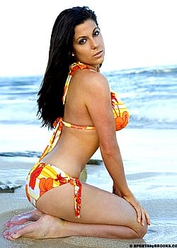 Anyssa Marie Yon image 2 of 4
