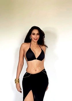 Aparna Reddy image 3 of 3