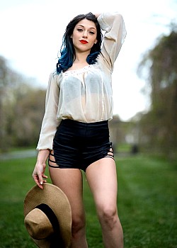 Arabella Nova image 3 of 4