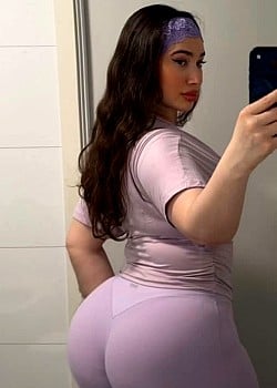 Arbelinda Krasniqi image 2 of 4